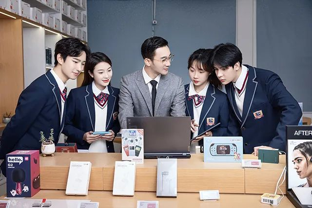 ѧ������ѡ�»�����̽��δ�������޿���